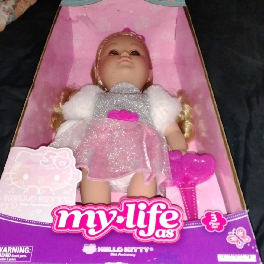 My Life As Hello Kitty Doll with Pink and White Outfit